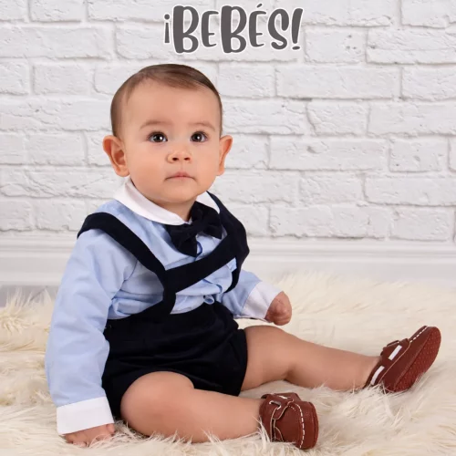Sesión newborn con hermanos en Alcobendas